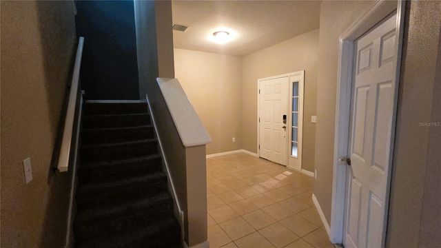 10279 NEWMINSTER LOOP, Ruskin, FL 33573