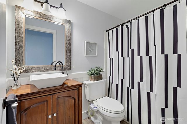 914 S 30th Place, Renton, WA 98055