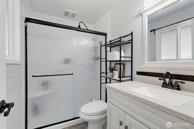914 S 30th Place, Renton, WA 98055