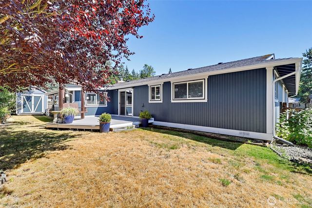 914 S 30th Place, Renton, WA 98055