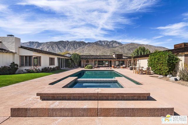 1850 Smoke Tree Lane, Palm Springs, CA 92264