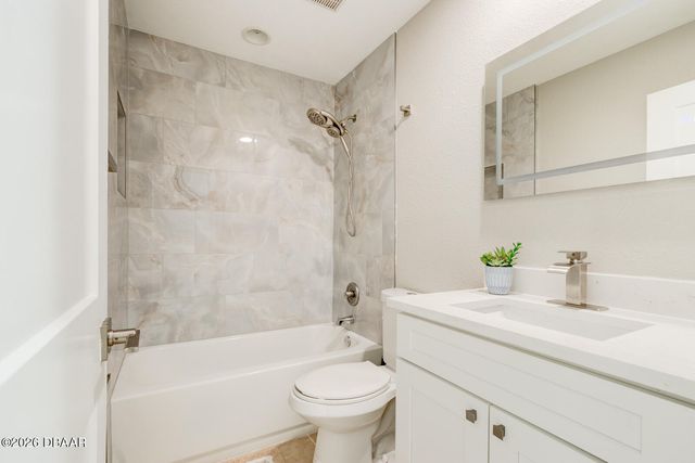 831 Sugar House Drive, Port Orange, FL 32129