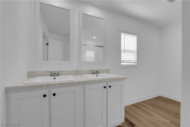 2253 Clinton Lane, Las Vegas, NV 89156