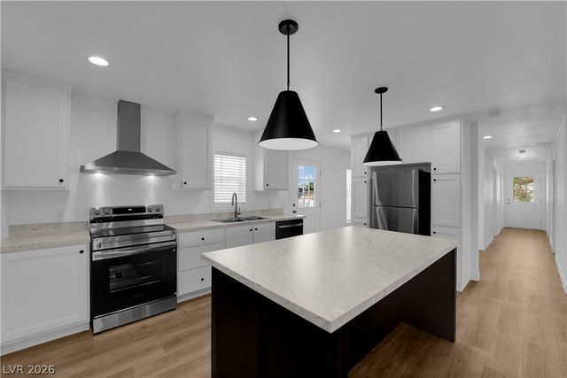 2253 Clinton Lane, Las Vegas, NV 89156