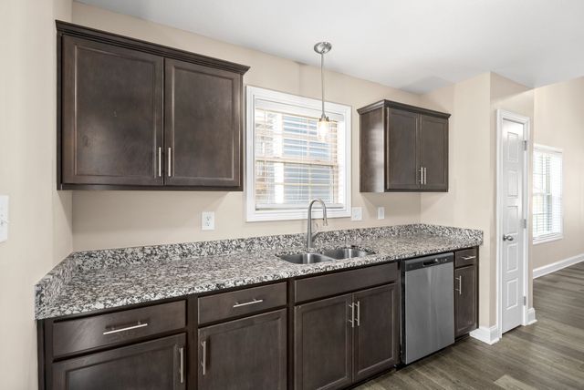 454 Irish Hills Drive, Clarksville, TN 37042