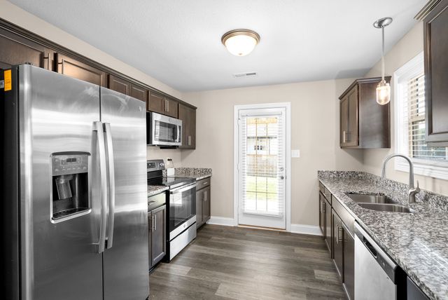 454 Irish Hills Drive, Clarksville, TN 37042