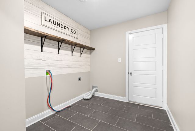 454 Irish Hills Drive, Clarksville, TN 37042