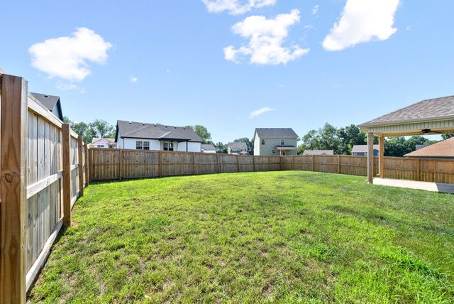 454 Irish Hills Drive, Clarksville, TN 37042