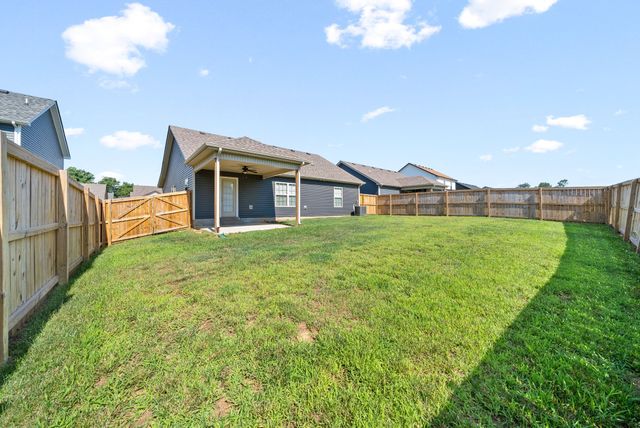 454 Irish Hills Drive, Clarksville, TN 37042