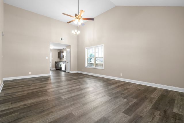 454 Irish Hills Drive, Clarksville, TN 37042