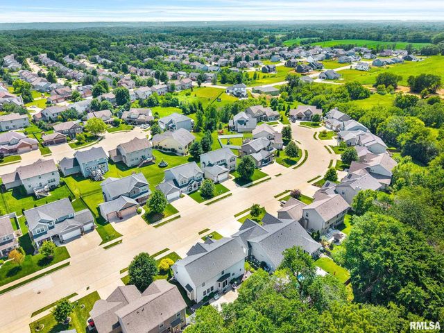 6218 W Clairemont Court, Edwards, IL 61528
