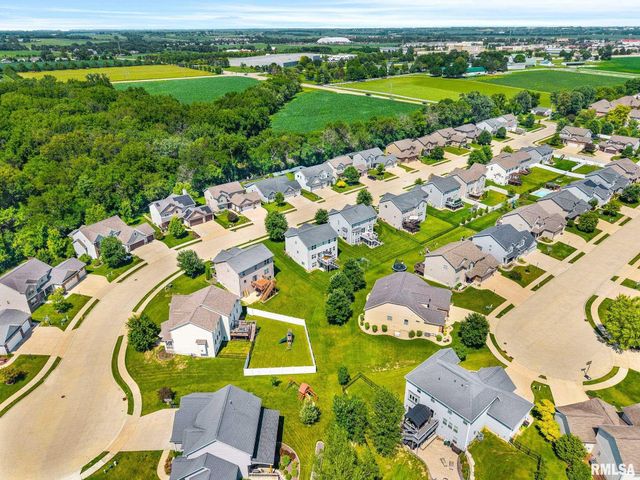 6218 W Clairemont Court, Edwards, IL 61528