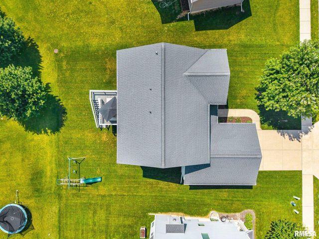 6218 W Clairemont Court, Edwards, IL 61528
