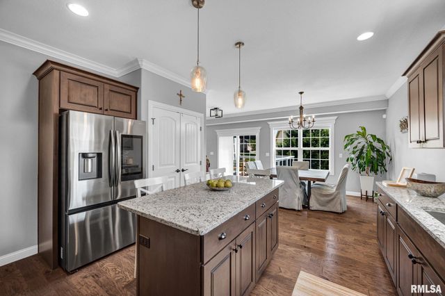 6218 W Clairemont Court, Edwards, IL 61528