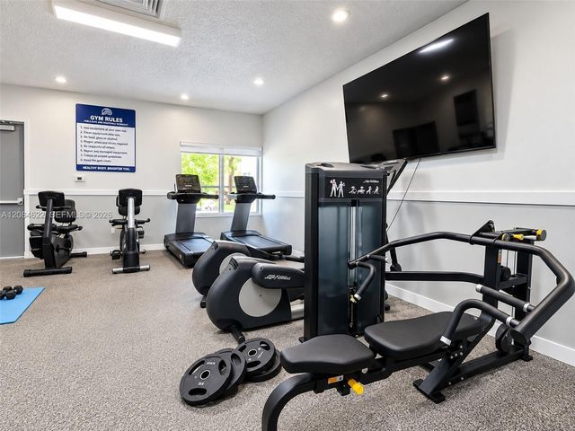 17620 Atlantic Boulevard 315, Sunny Isles Beach, FL 33160