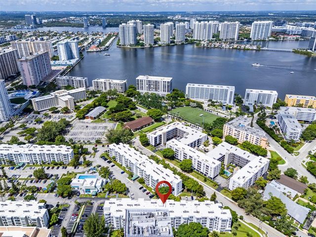 17620 Atlantic Boulevard 315, Sunny Isles Beach, FL 33160