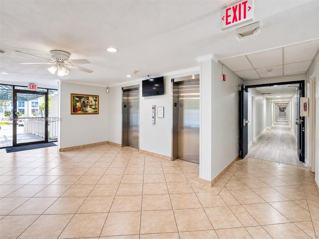 17620 Atlantic Boulevard 315, Sunny Isles Beach, FL 33160