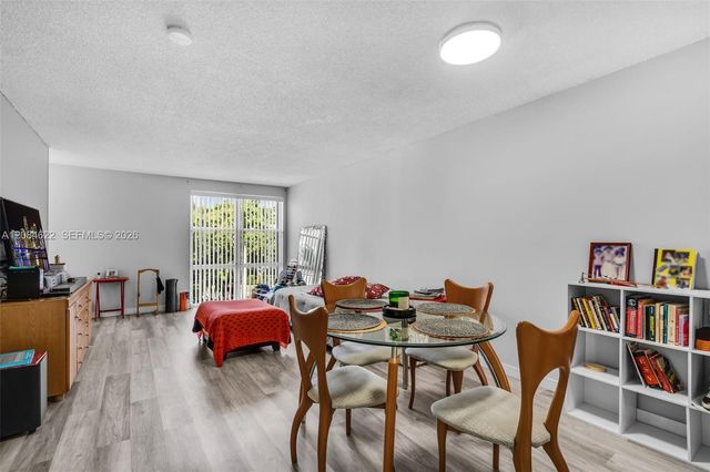 17620 Atlantic Boulevard 315, Sunny Isles Beach, FL 33160