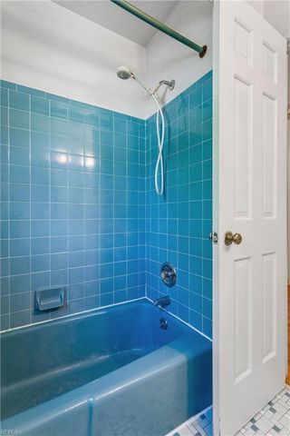 96 Anchorage DR, Newport News, VA 23602