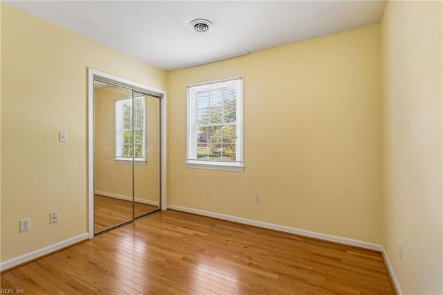 96 Anchorage DR, Newport News, VA 23602