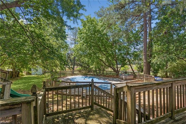 96 Anchorage DR, Newport News, VA 23602