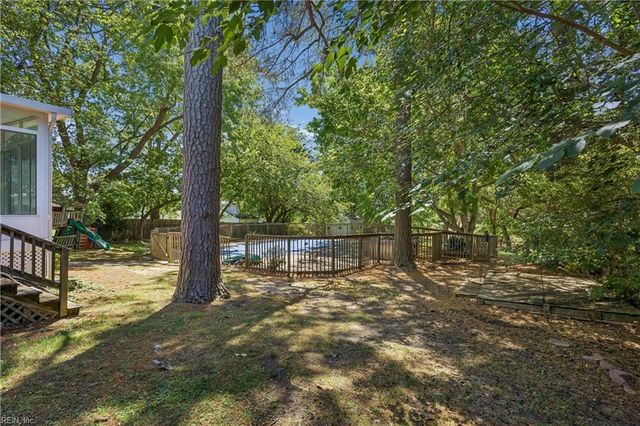 96 Anchorage DR, Newport News, VA 23602