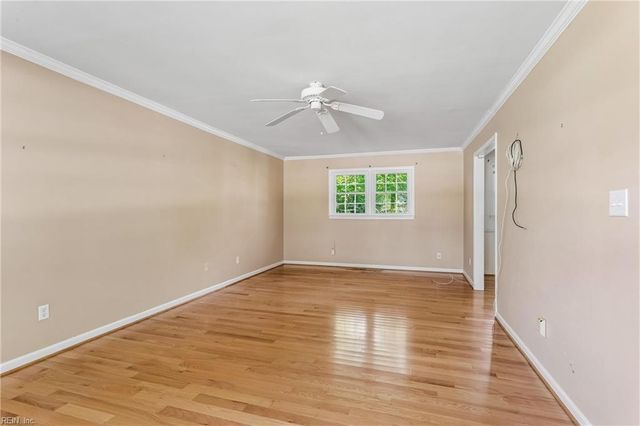 96 Anchorage DR, Newport News, VA 23602