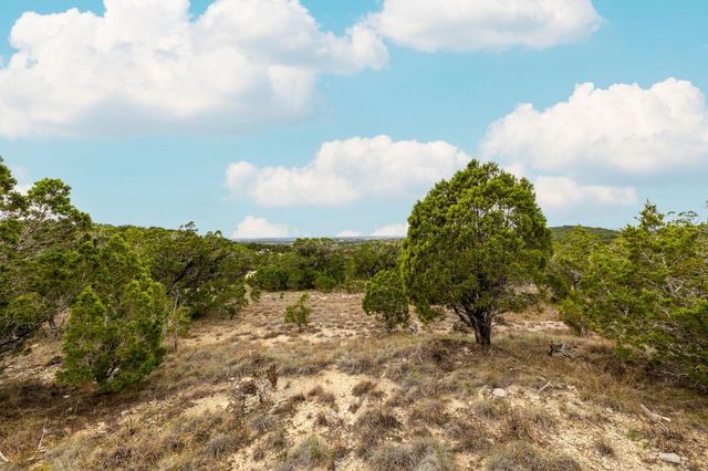 6438 Shaw DR, Marble Falls, TX 78654