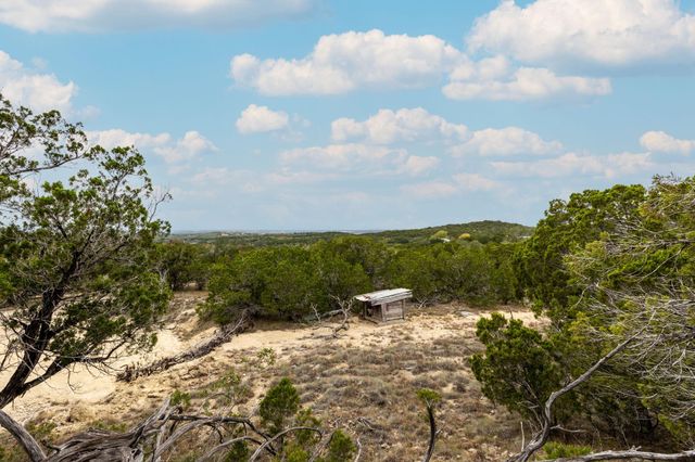 6438 Shaw DR, Marble Falls, TX 78654