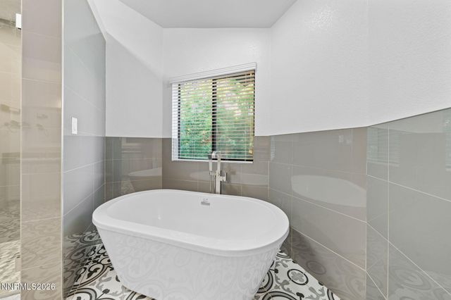 260 Meadow Brook Drive, Reno, NV 89519