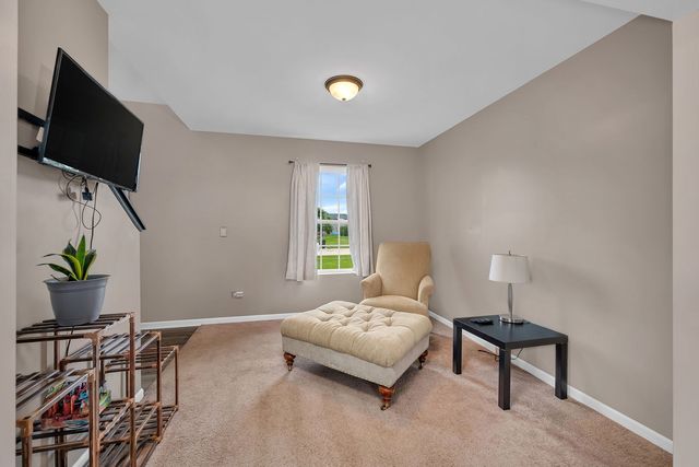 27337 W Deer Hollow Lane, Channahon, IL 60410