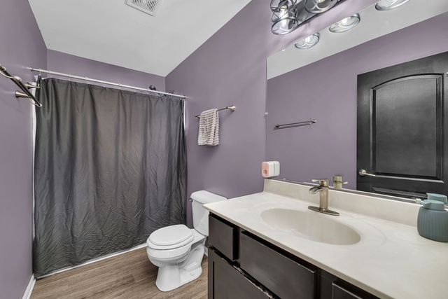 27337 W Deer Hollow Lane, Channahon, IL 60410