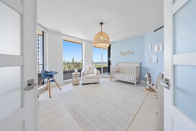 5250 N Ocean Drive 5s, Singer Island, FL 33404