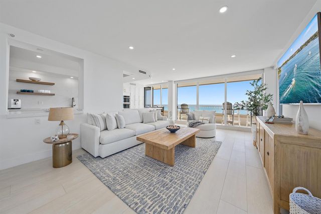 5250 N Ocean Drive 5s, Singer Island, FL 33404