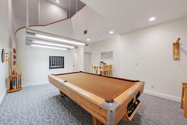 5250 N Ocean Drive 5s, Singer Island, FL 33404