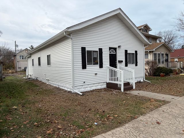 3744 Washington Street, Gary, IN 46408