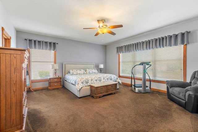 431 Patricia Lane, Hampshire, IL 60140