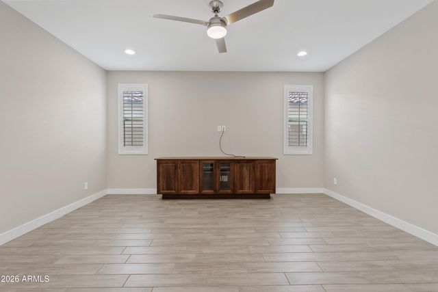 10723 E TWISTER Avenue, Mesa, AZ 85212