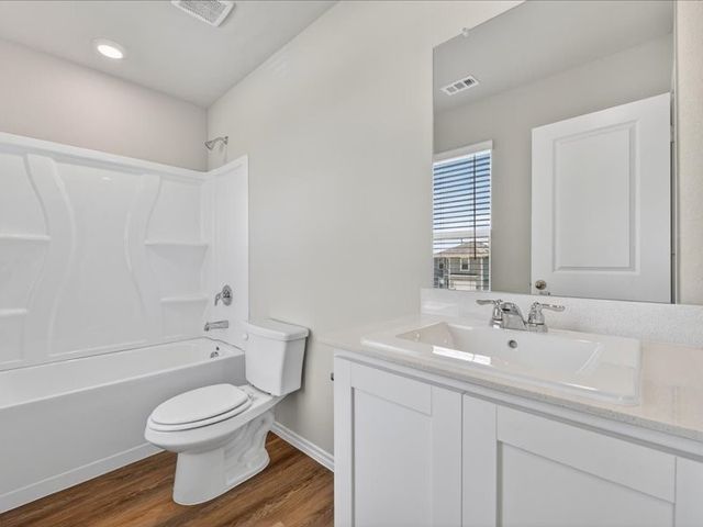 5568 Corduroy Road, Krum, TX 76249