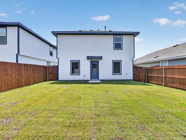 5568 Corduroy Road, Krum, TX 76249