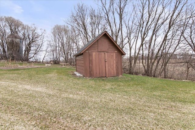 9500 County Road 15, Minnetrista, MN 55359