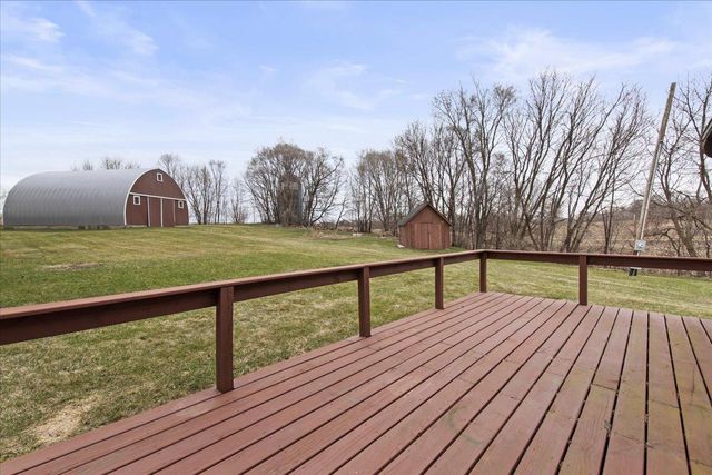 9500 County Road 15, Minnetrista, MN 55359