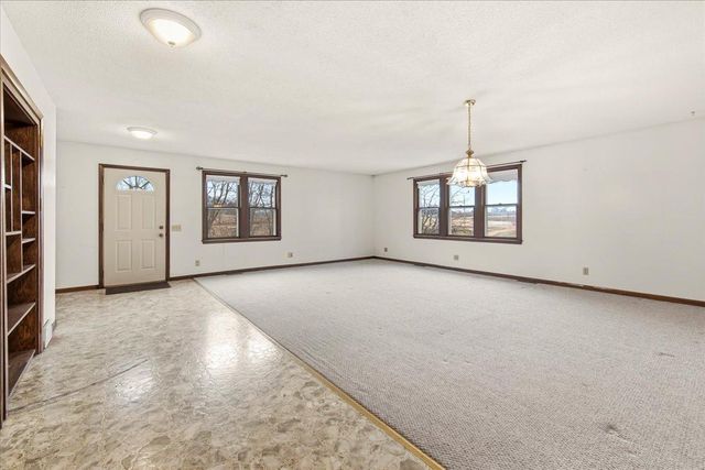 9500 County Road 15, Minnetrista, MN 55359