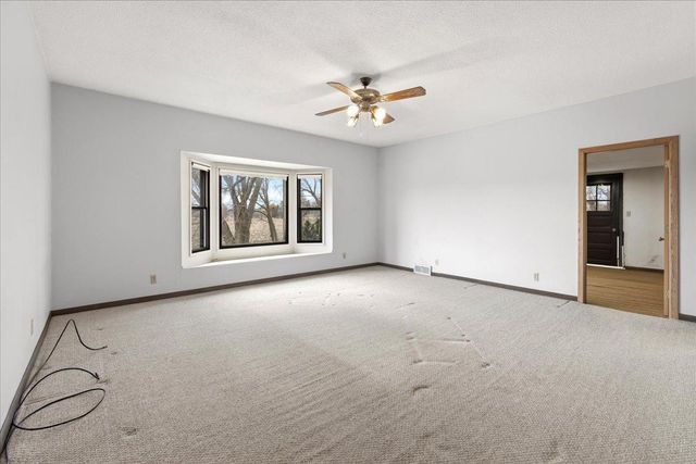 9500 County Road 15, Minnetrista, MN 55359