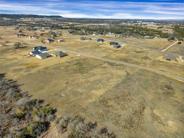 3006 Haylee Drive, Granbury, TX 76048