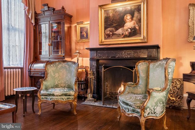 1017 CLINTON ST, Philadelphia, PA 19107