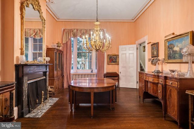 1017 CLINTON ST, Philadelphia, PA 19107