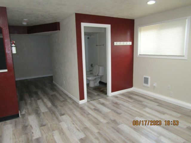 531 N 11th Street, Klamath Falls, OR 97601