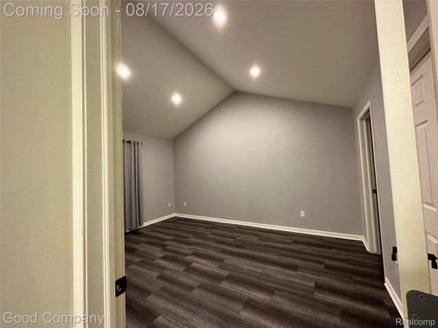 29603 Fox Run Circle, Warren, MI 48092