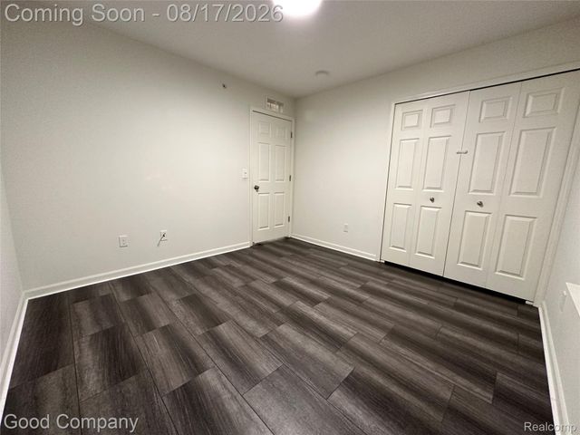 29603 Fox Run Circle, Warren, MI 48092